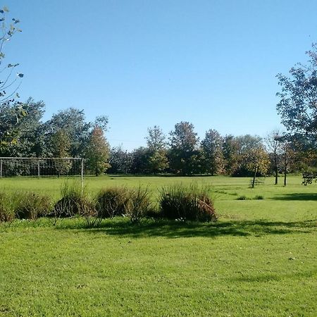 Villa El Ranchito De Areco San Antonio de Areco Exterior foto
